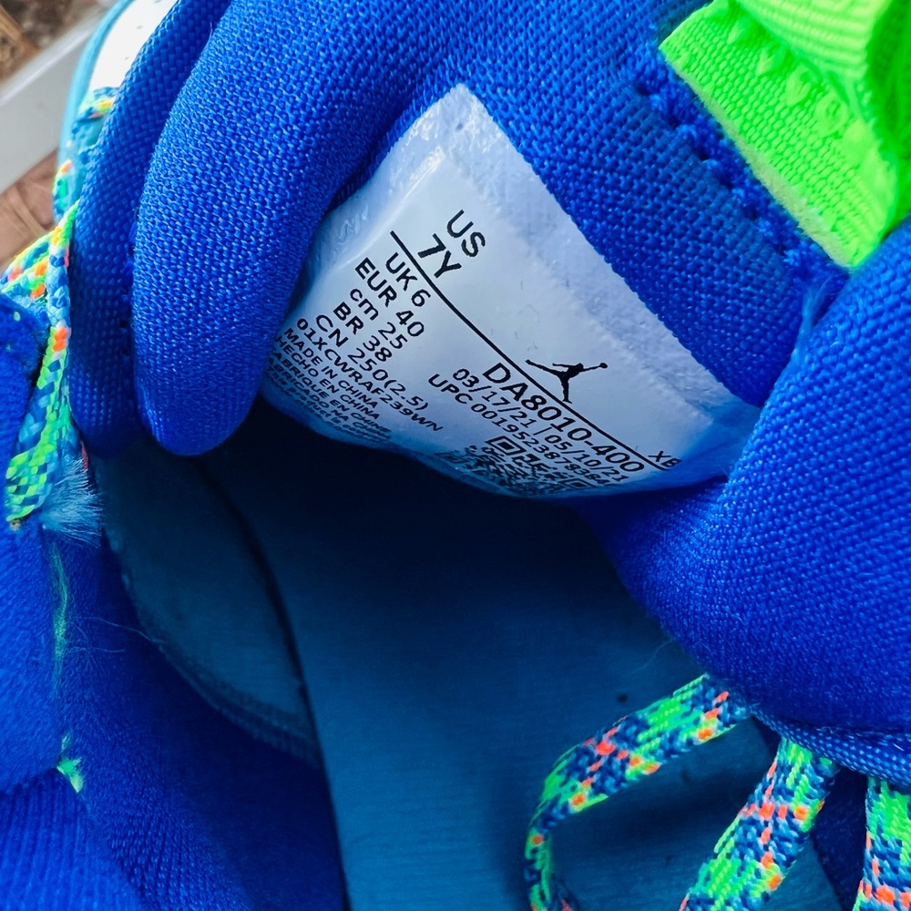 Nike Air Jordan Mid 1 “Sprite” Sneakers White Blue Green Excellent Shape! - Picture 9 of 13